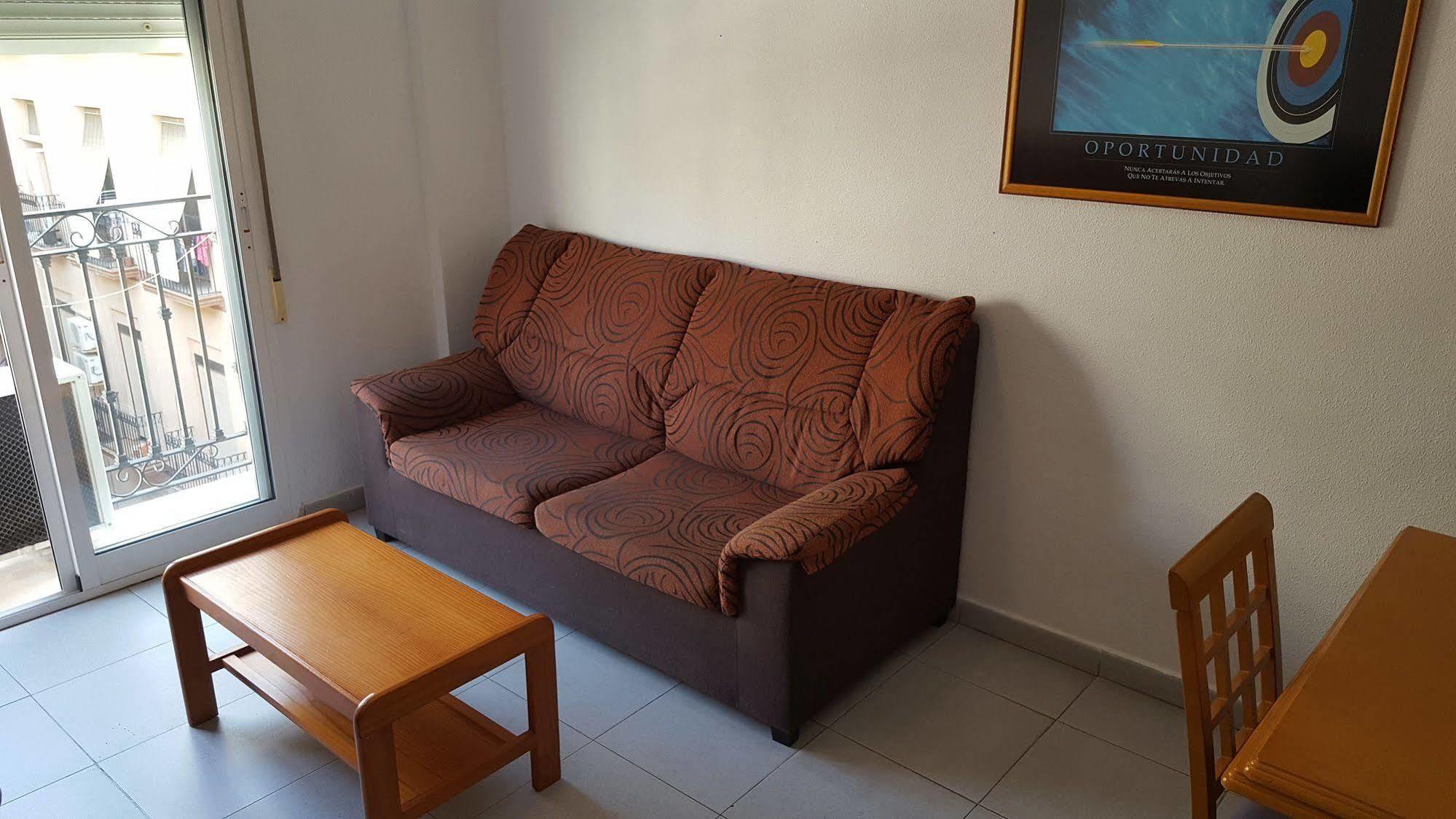 אליקאנטה Apartamentos Plaza מראה חיצוני תמונה